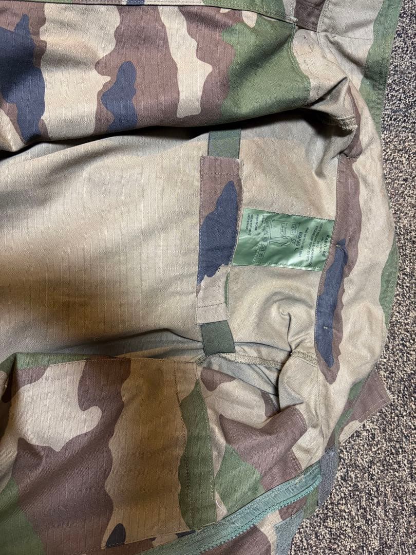 実物 デッドストック フランス軍FELIN T4 S1 コンバットジャケット