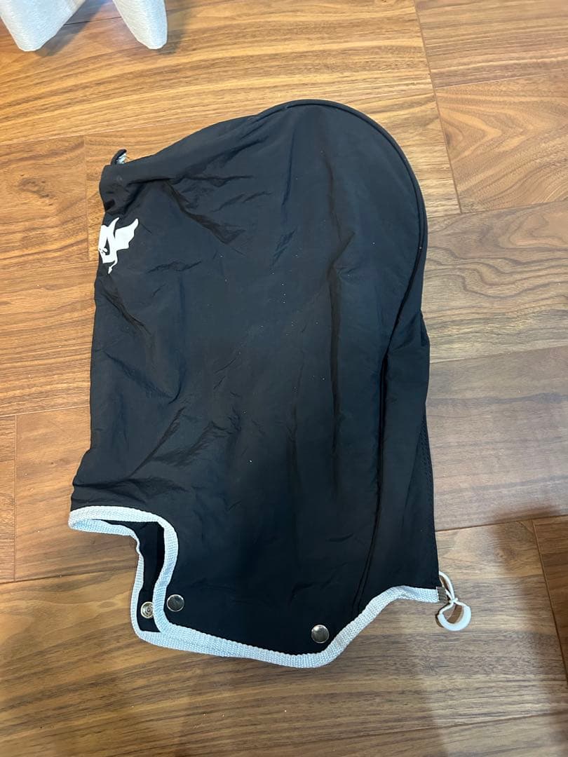 WAAC スタンドキャディバッグ　7インチ　カラー白黒　オシャレ