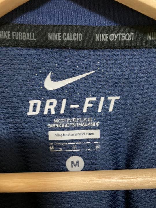 FCバルセロナ　トレーニングシャツ　NIKE ナイキ