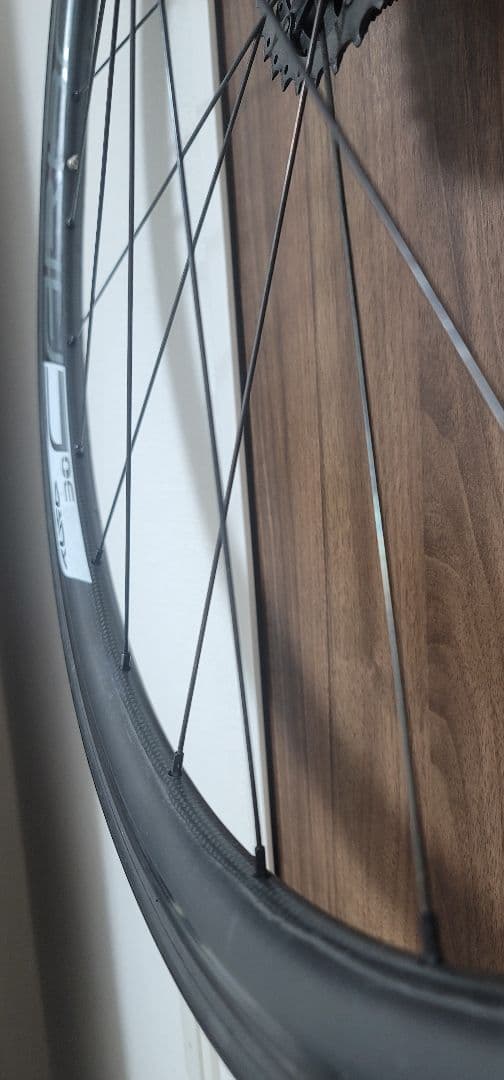 チューブラーカーボンホイール　tufo carbona30