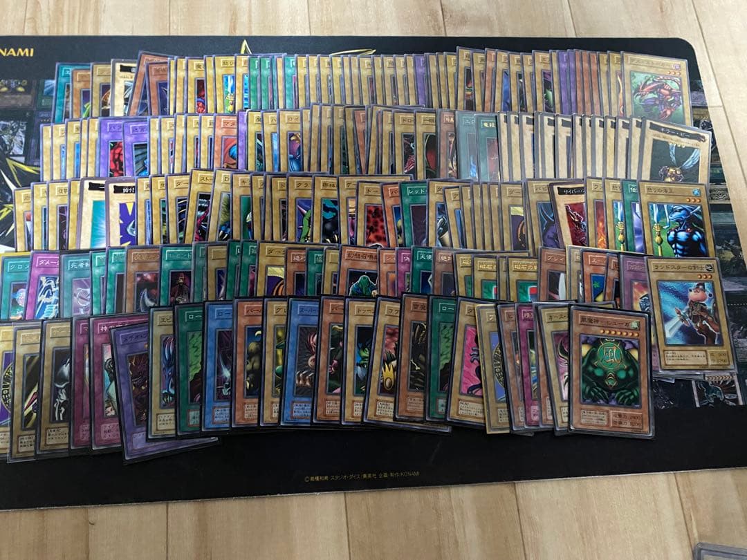 遊戯王 初期 まとめ売り 青眼の白龍初期 トライホーンドラゴン 引退品