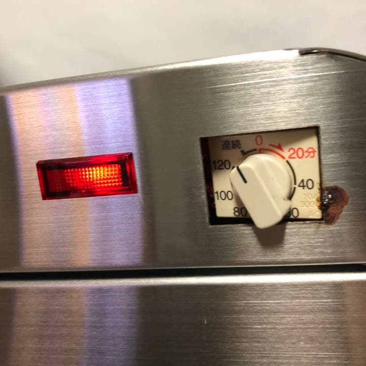 紫外線　殺菌　消毒保管庫