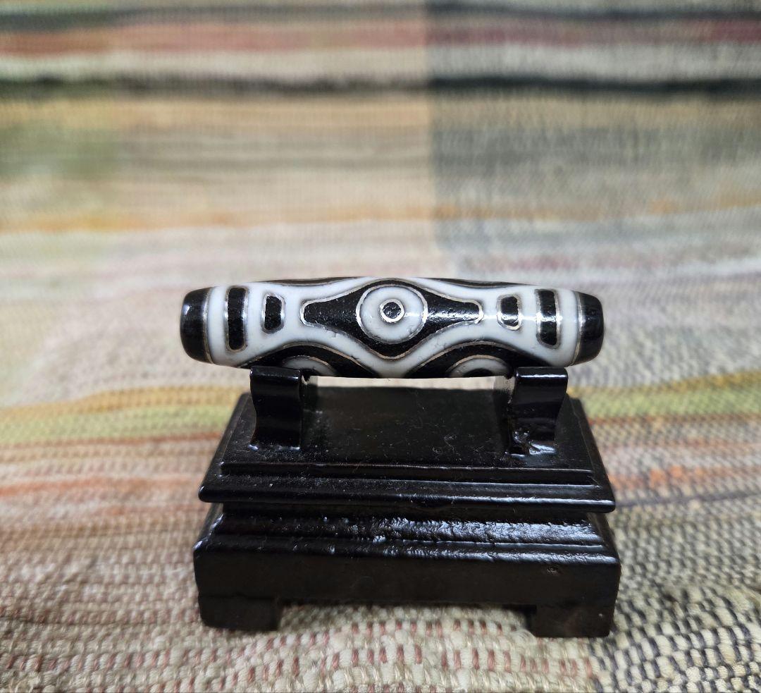 057 天珠　龍眼銀線天珠　　龍六眼　　　dzibeads！