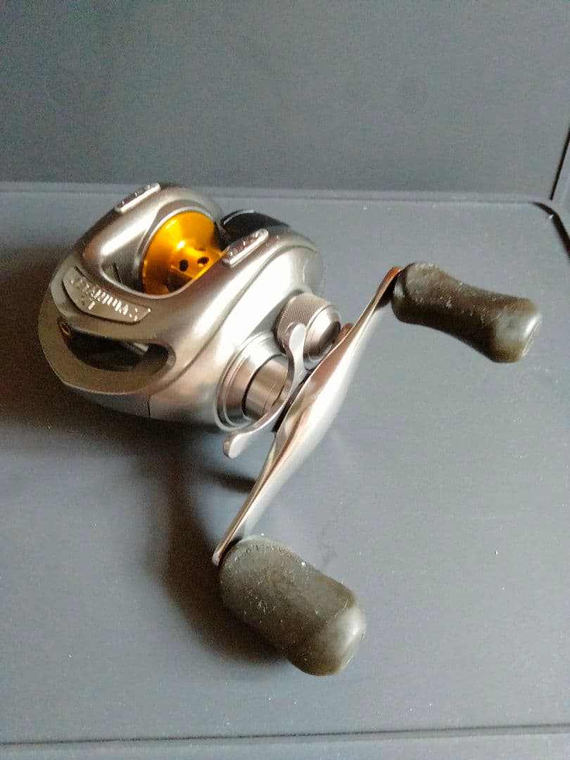 シマノベイトリール05 NIUM XT