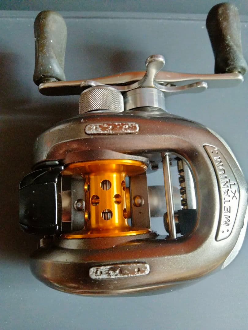 シマノベイトリール05 NIUM XT