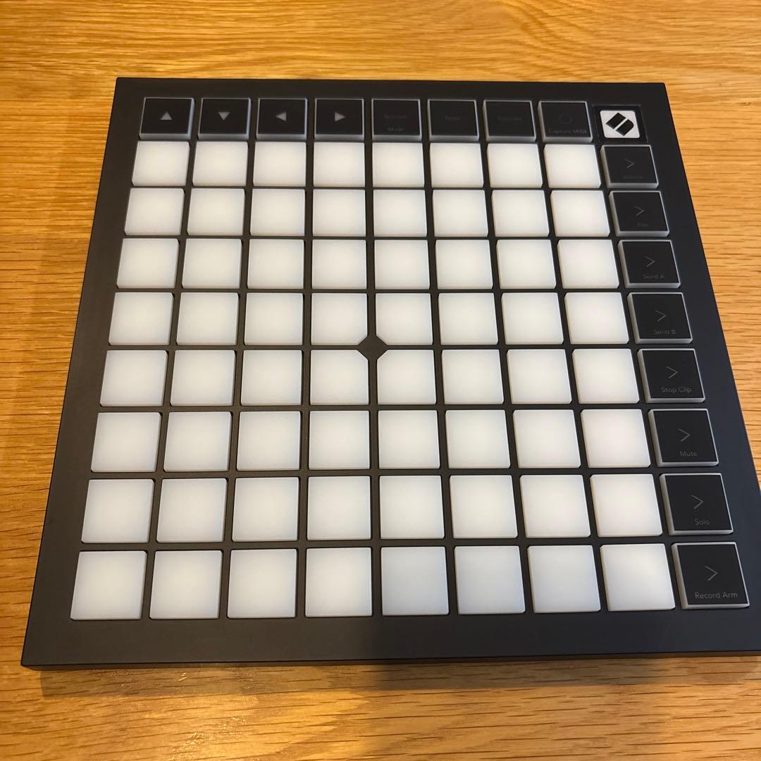 LAUNCH PAD X ローンチパッド　エックス　notation