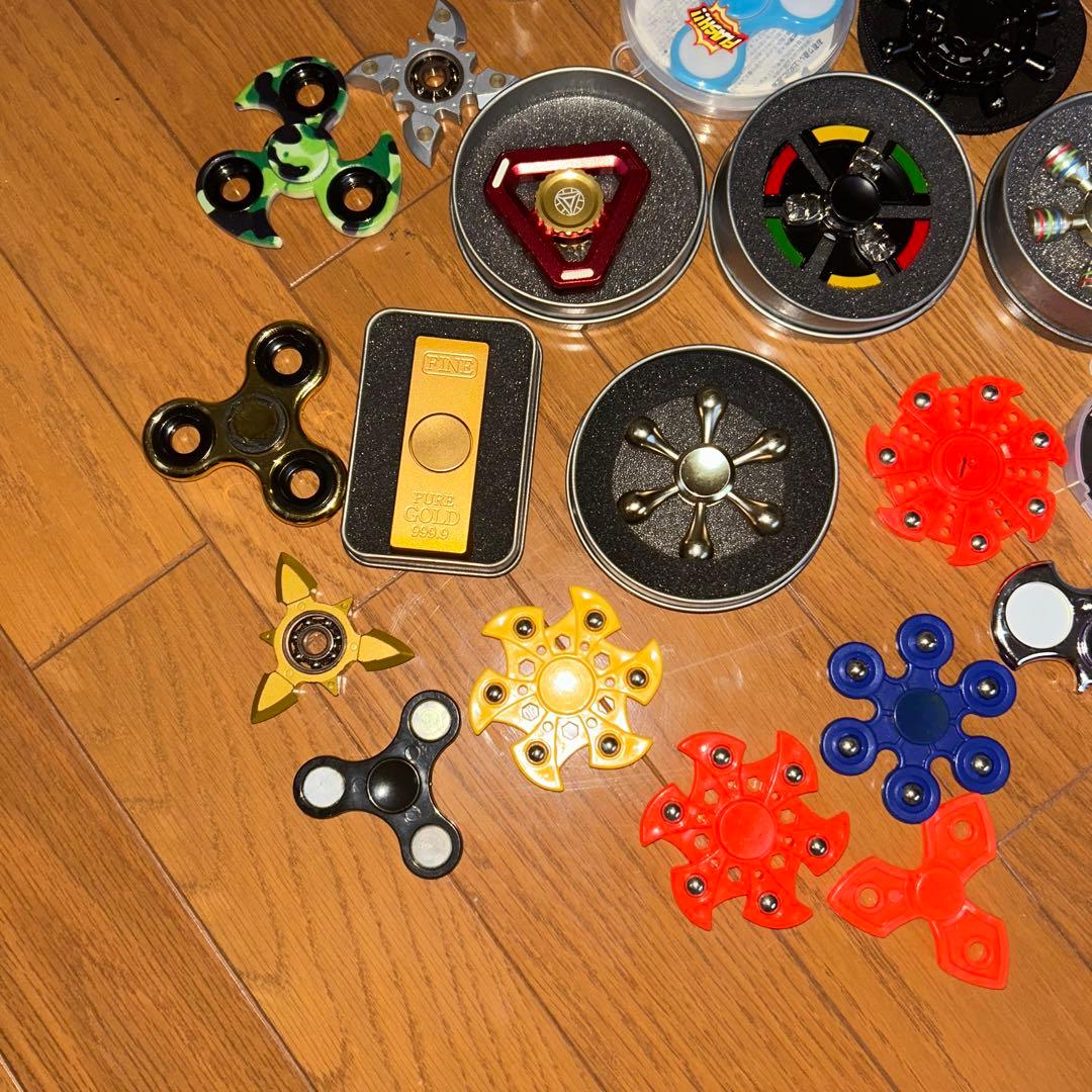 ハンドスピナー 23個セット