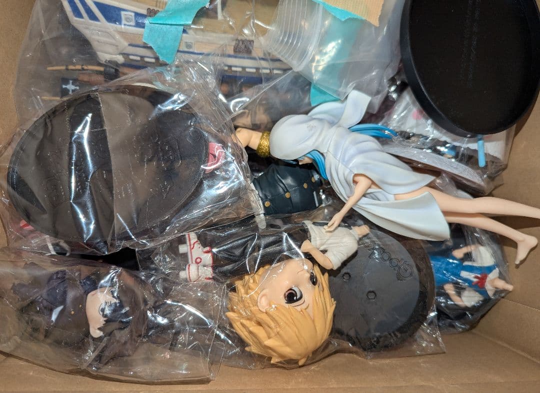 ジャンク フィギュア まとめ売り 約51体前後 プライズ ソフビ