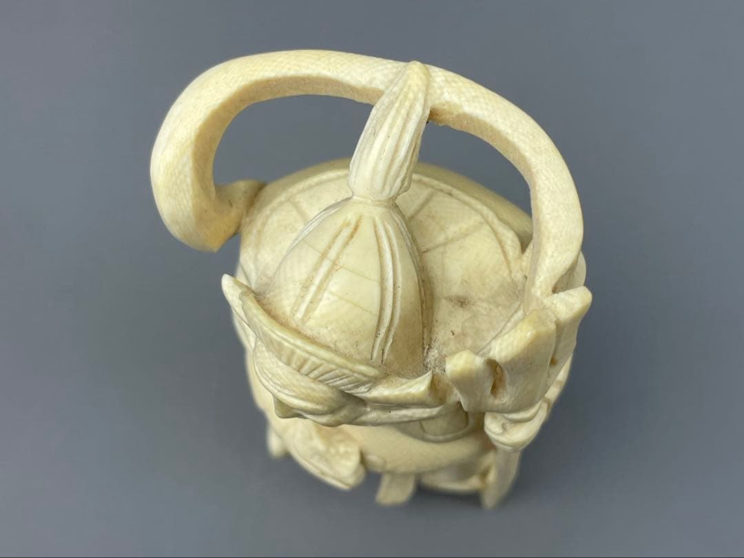 カバ牙風 芯彫 高さ約15cm 約382g 高級素材 毘沙門天 七福神 仏像