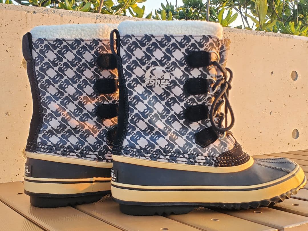◆SORELソレル〜防寒・防水ブーツ〜美品25.5cm試し履きのみ〜カナダの名門