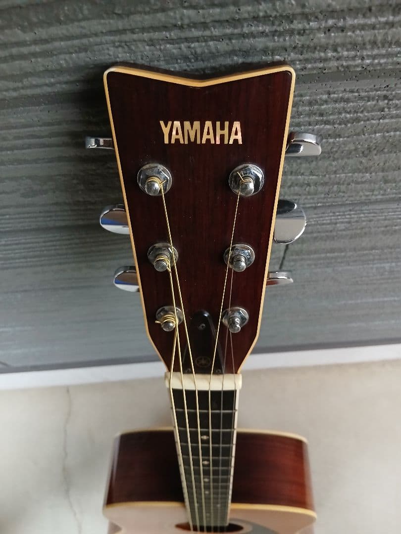 YAMAHA FG-301B オレンジラベル。