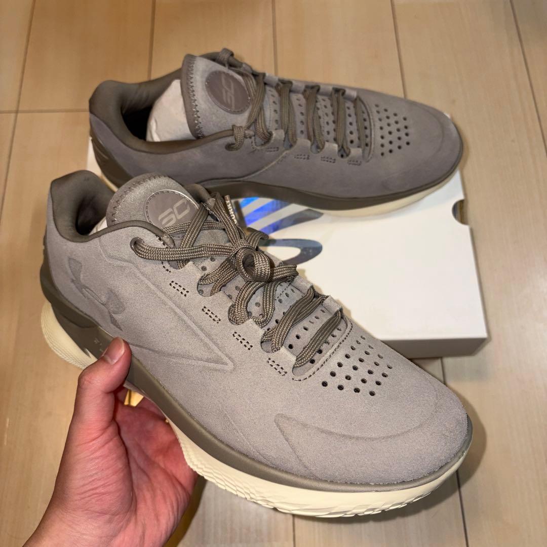 廃盤 Under Armour CURRY1 Low Flotroカリー NBA