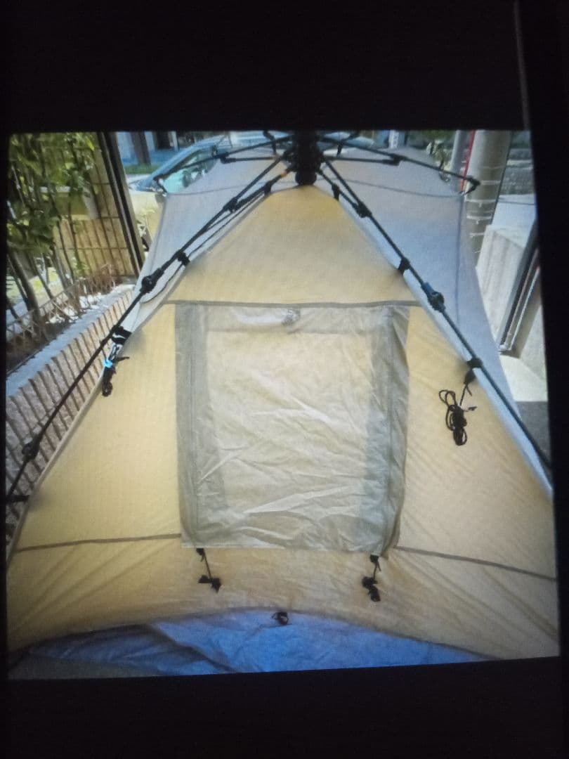 DOD　バイクインテント　タンカラー　ツーリングテントです