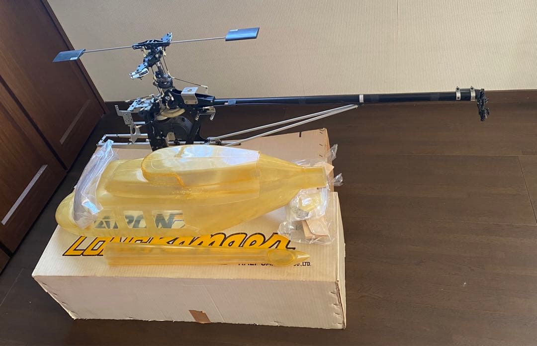 カルト産業製　ロングレンジャー　スケールヘリコプター　ボディ組み立てキット