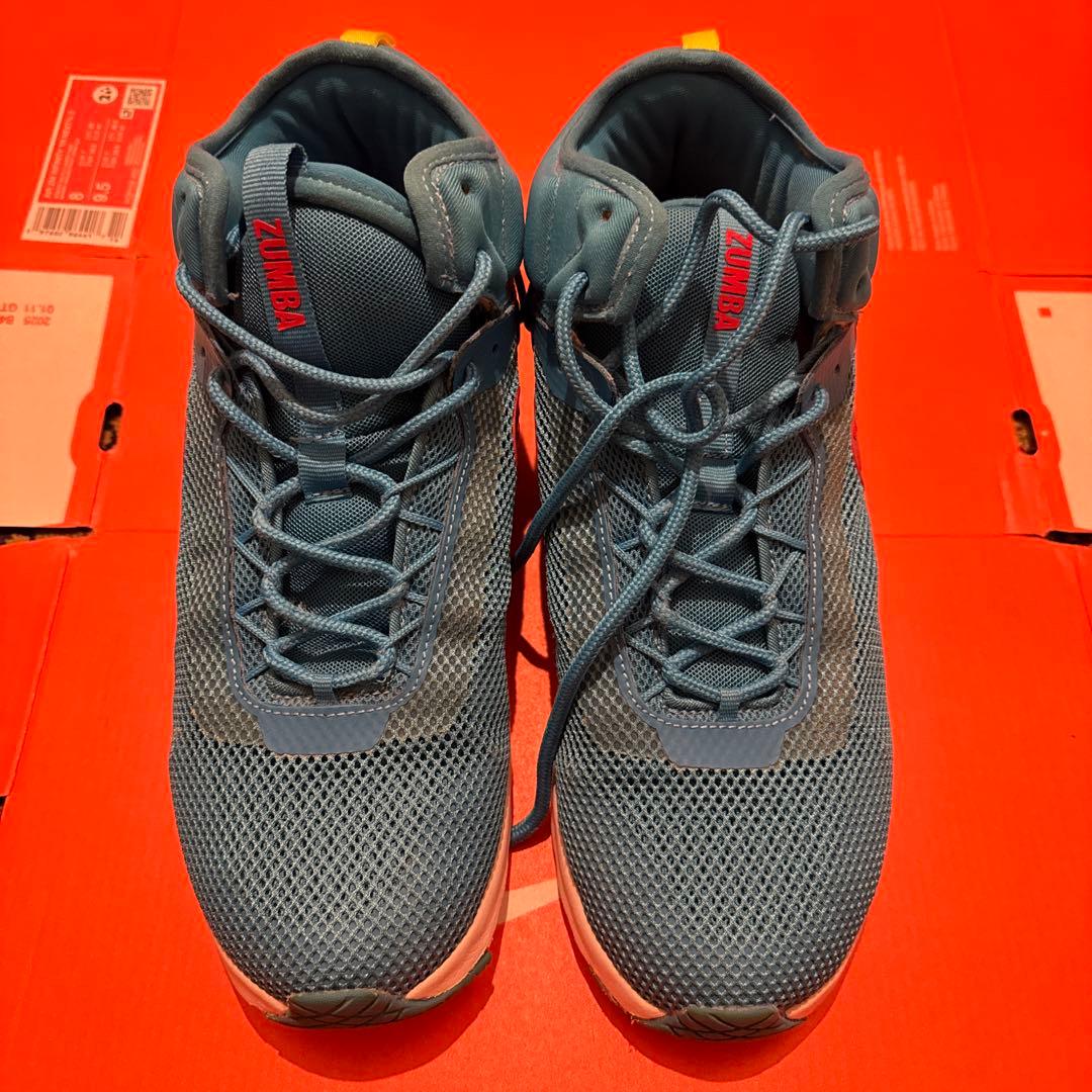 ズンバシューズ Zumba shoes