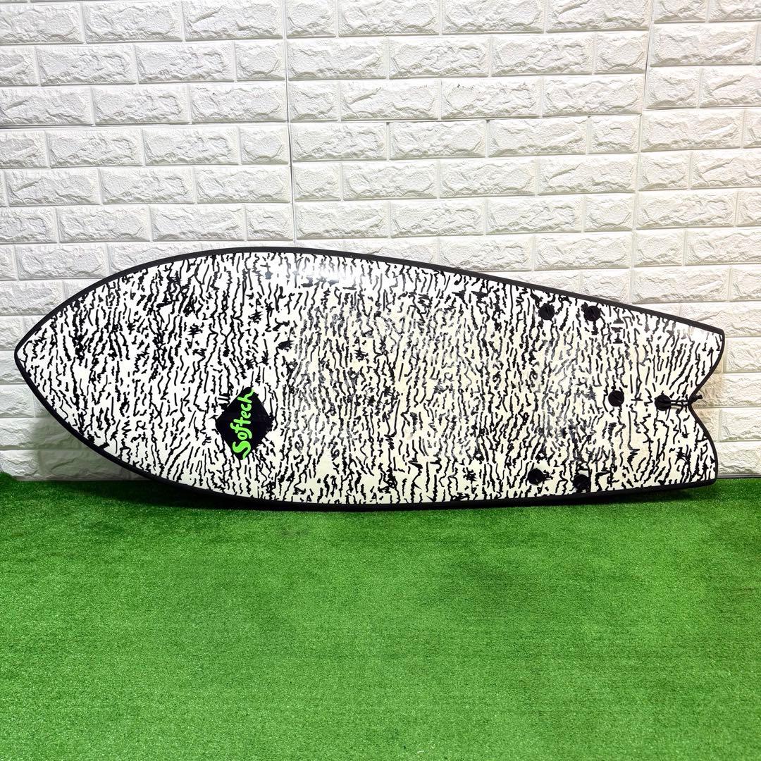 超美品　SOFTECH　ソフテック　4'8　サーフボード　FCS2 フィン無し