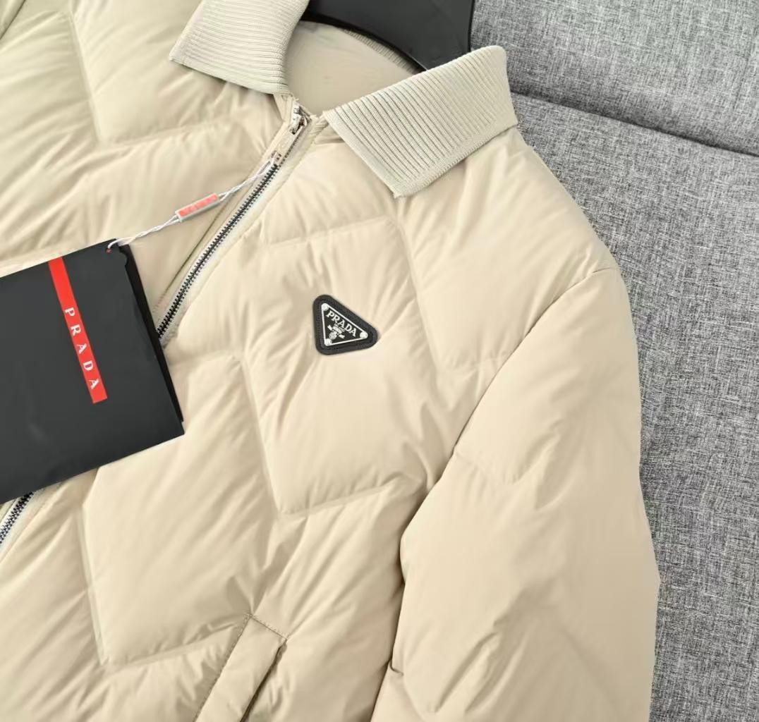 ホワイト ダイヤキルティング ダウンジャケット