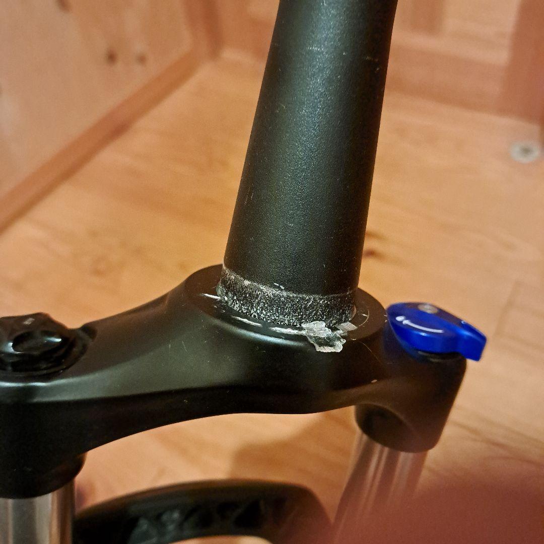 ロックショックス　JUDY