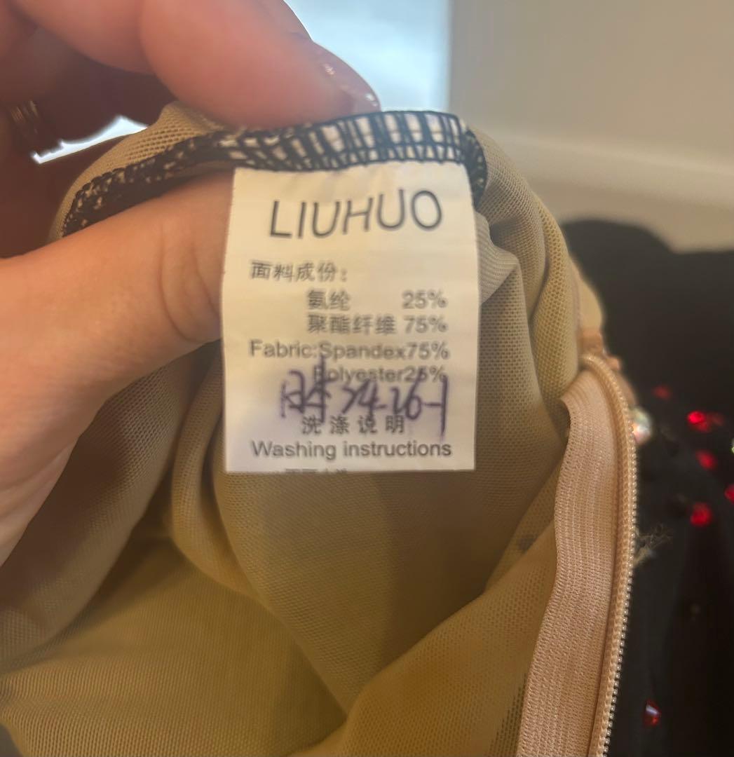 大会　衣装　キラキラ