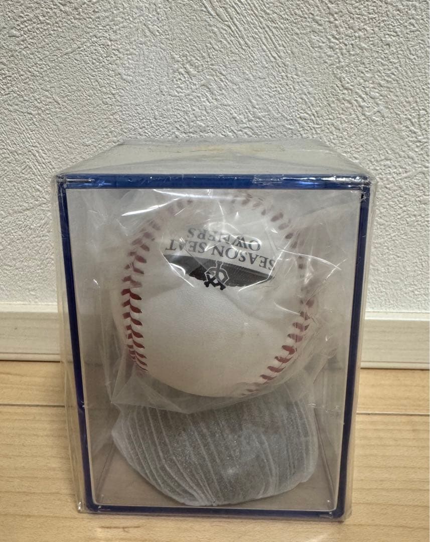 村田修一選手　直筆サインボール ジャイアンツ　シーズンシート　オーナー　巨人軍