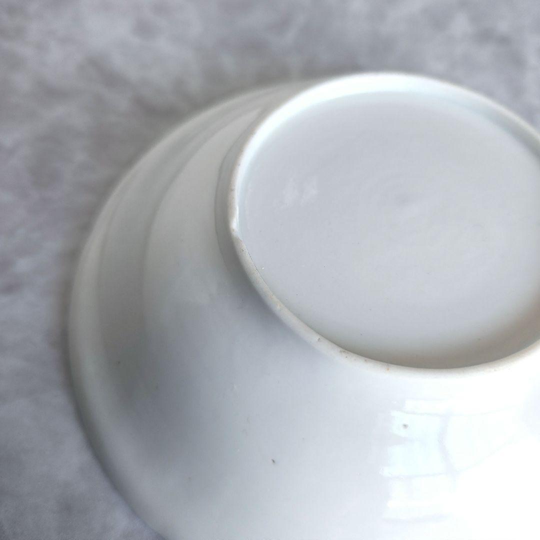 古伊万里　白磁　陽刻　深皿　江戸時代　シノワズリ　金直し　金継ぎ　アンティーク