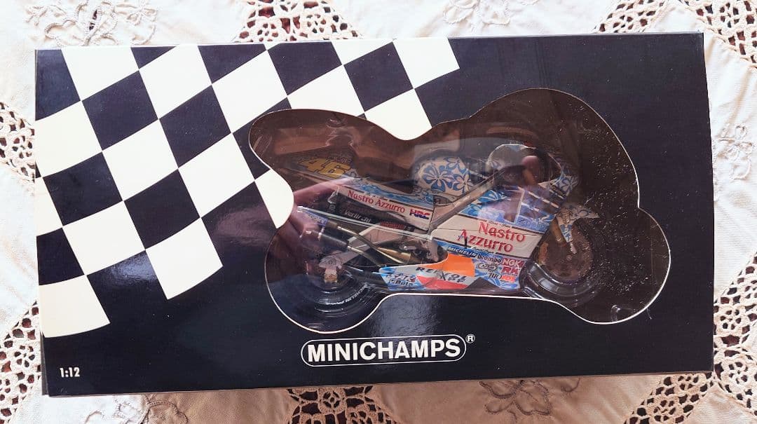 MINICHAMPS 1/12 HONDA NSR500 2001 V·ロッシ