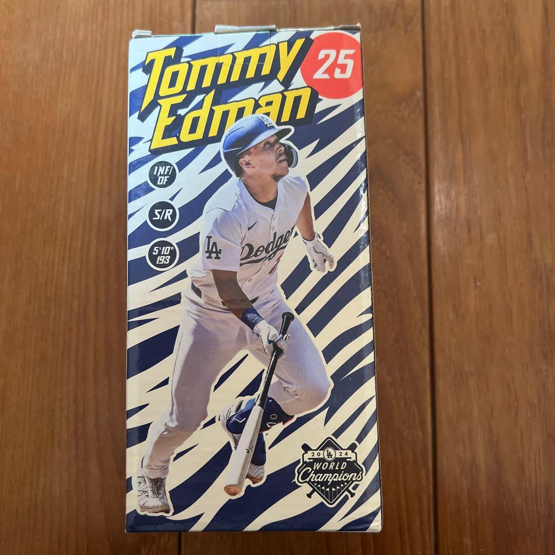 ドジャース　トミー・エドマン フィギュア 25