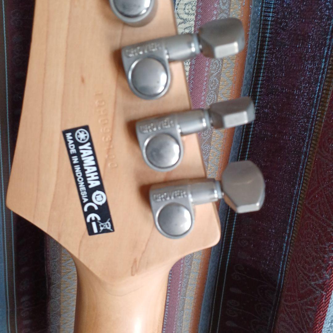 Yamaha PACIFICA エレキギター ホワイト