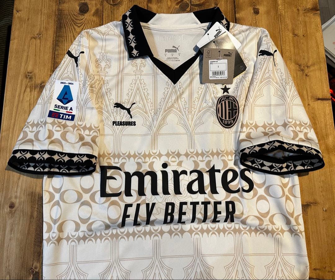 【限定コラボ】AC ミラン 4thユニフォーム × PLEASURES