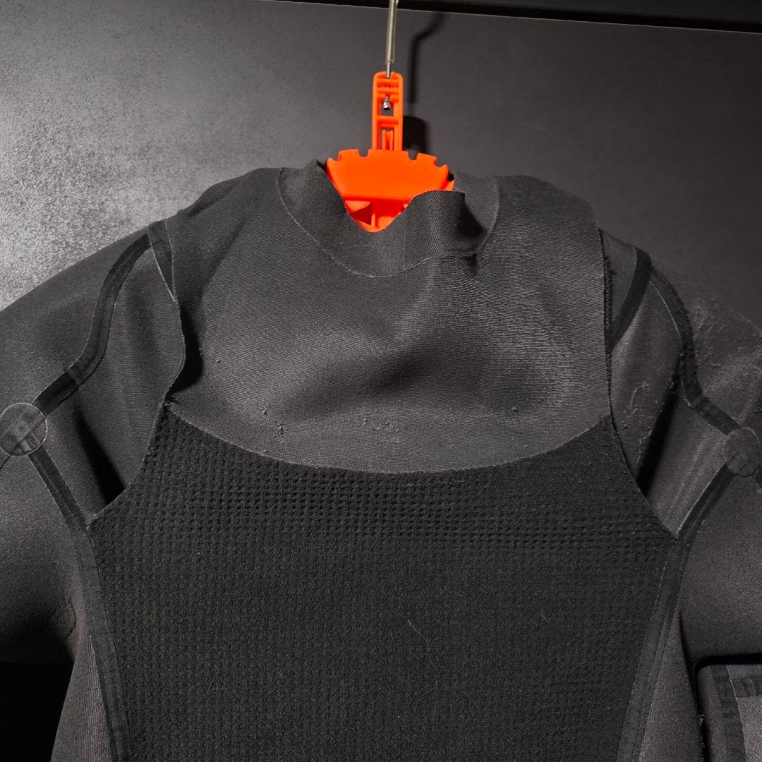 patagonia R3 Lサイズ