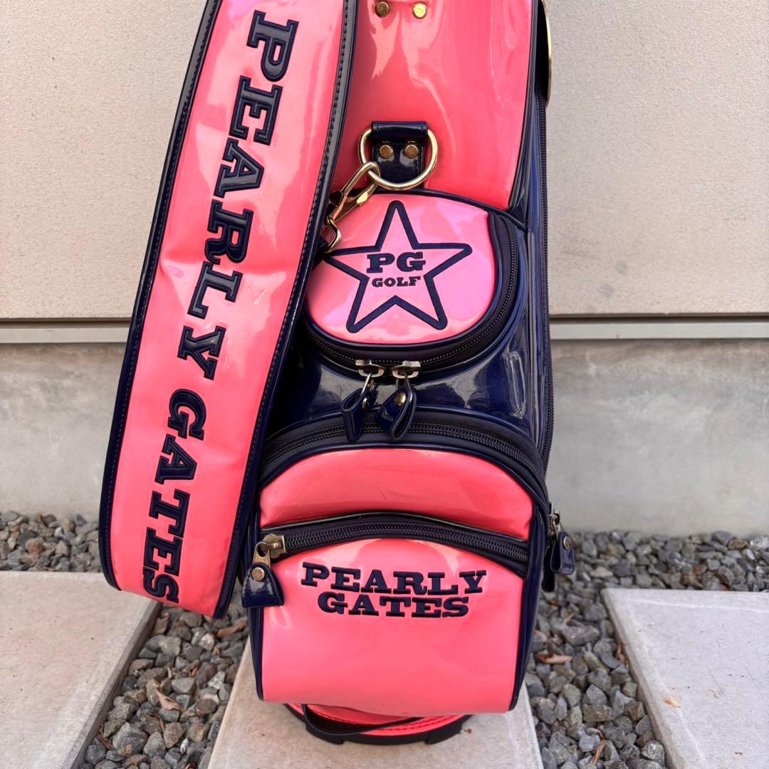 パーリーゲイツ　エナメル キャディーバック　ピンク/ネイビー 9.5型