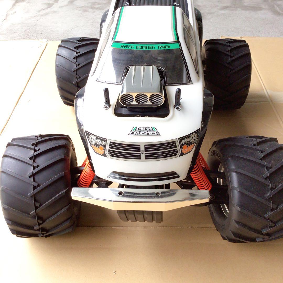 京商　ギガクラッシャーGIGA CRUSHER 1/8スケールラジコン