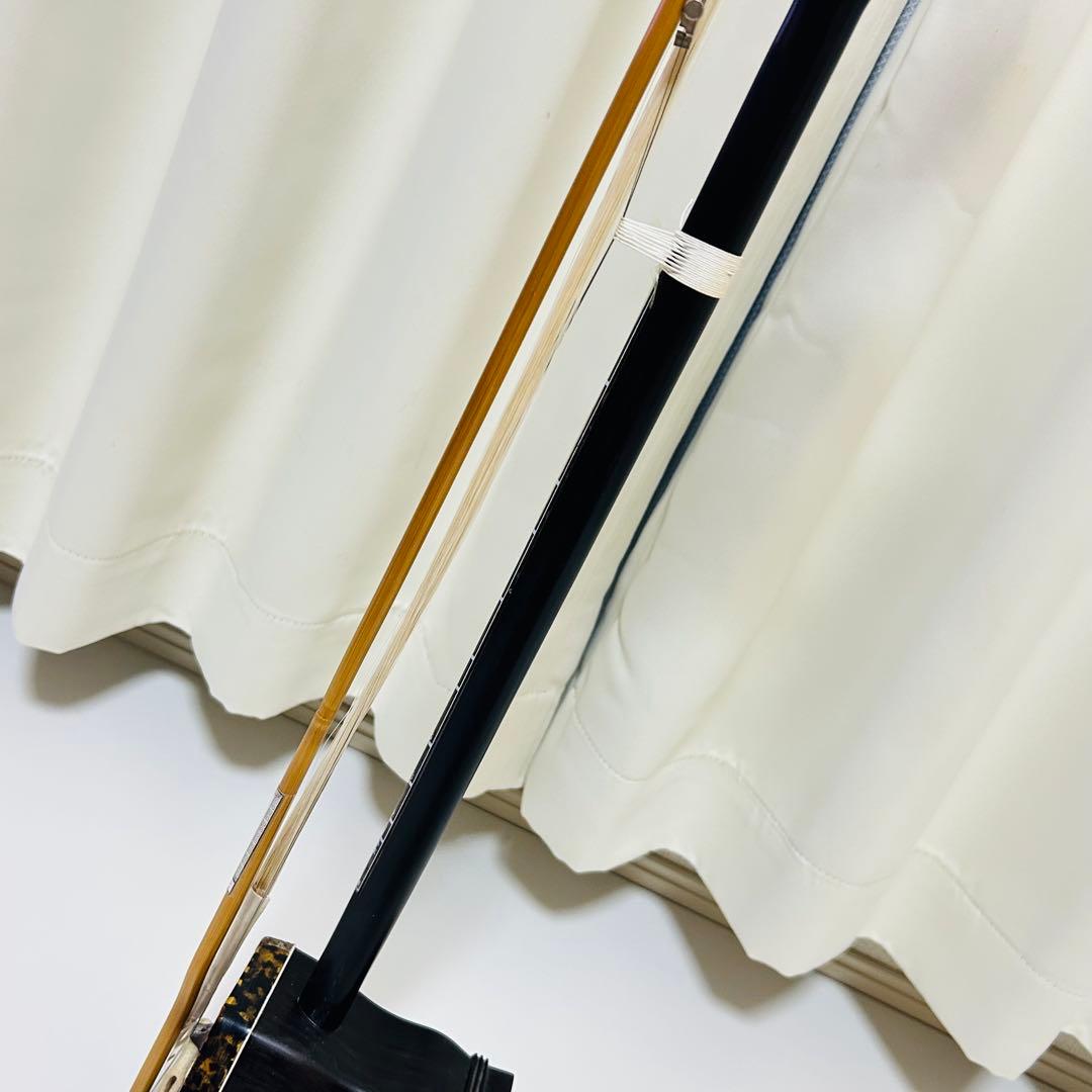 【高級品】古月琴坊 黒檀 二胡 本革 蛇革 中国 民族楽器