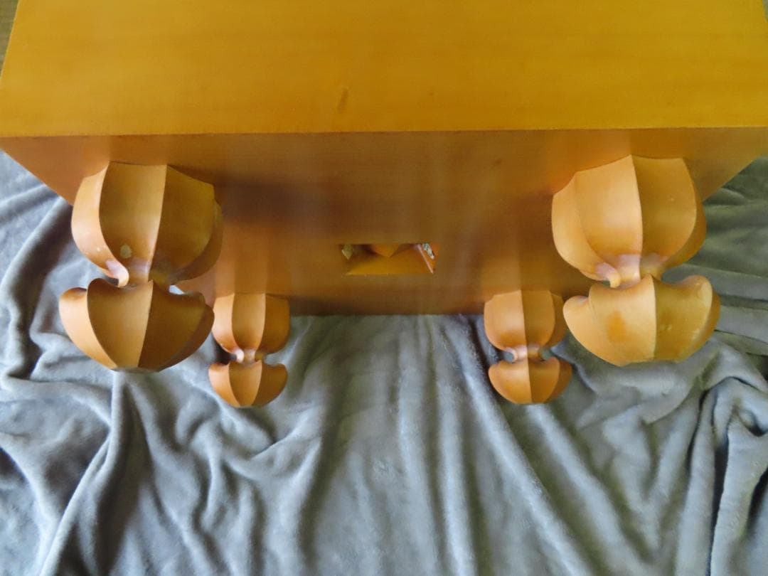 高級碁盤セット（本榧碁盤　天地柾7.8寸、碁石）