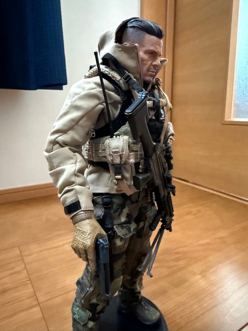 1/6 ホットトイズ 系 ジョシュ・ブローリン 似 デッドプール ケーブル