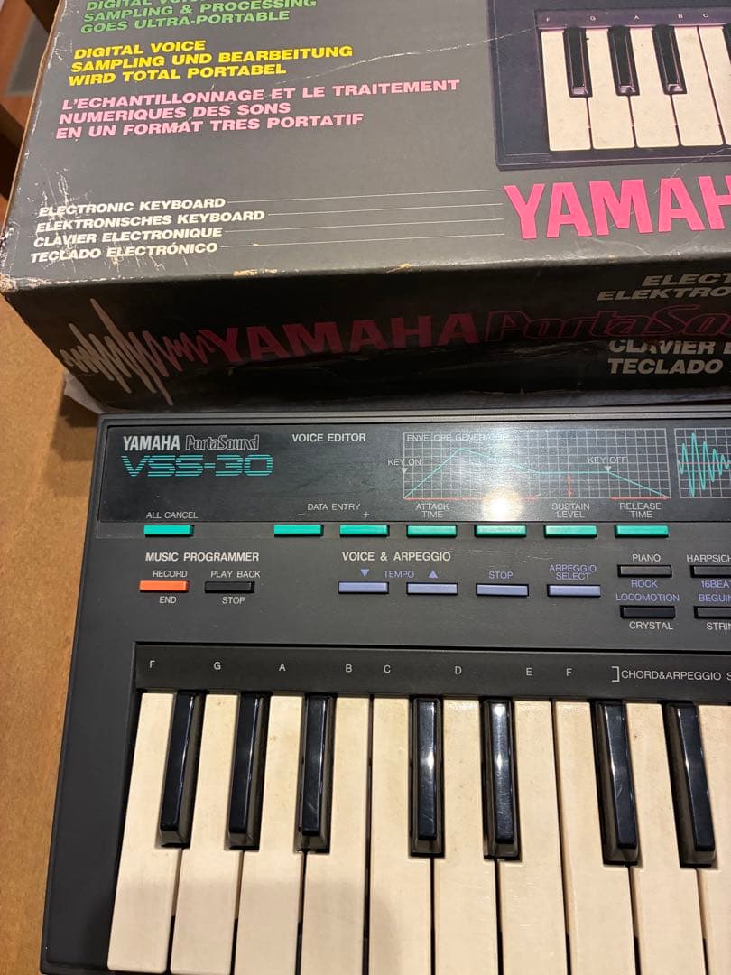 レア　美品動作確認済　ヤマハ　ボイスサンプラー　VSS-30 シンセサイザー