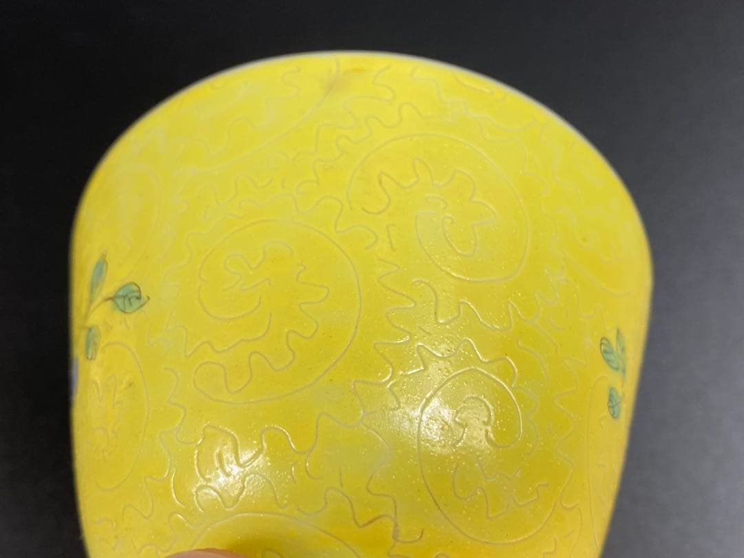 十錦手 煎茶碗 5客 粉彩 陰刻唐草花紋 中国古玩古美術骨董時代物 径7.8cm