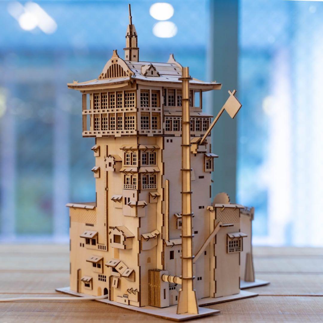 【未開封品】千と千尋の神隠し 木製立体パズル ki-gu-mi 油屋 ジブリ