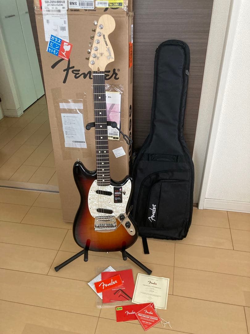 フェンダームスタング　 American Performer Mustang