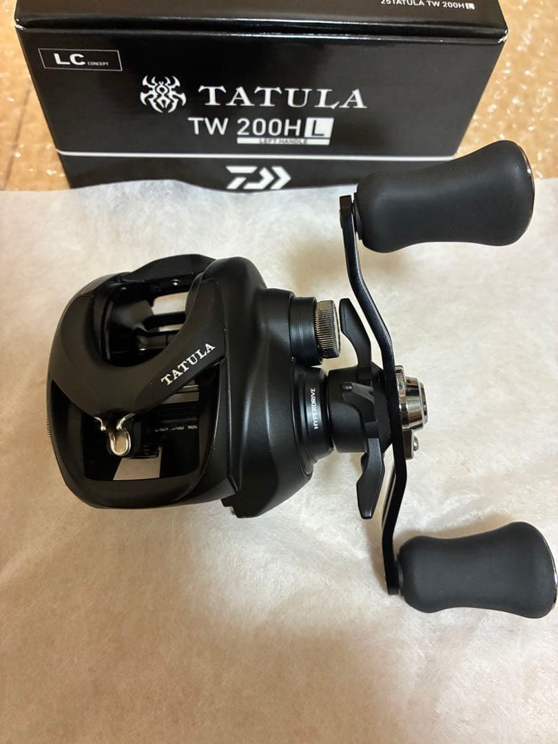 タトゥーラ TW 200HL ベイトリール 箱付き