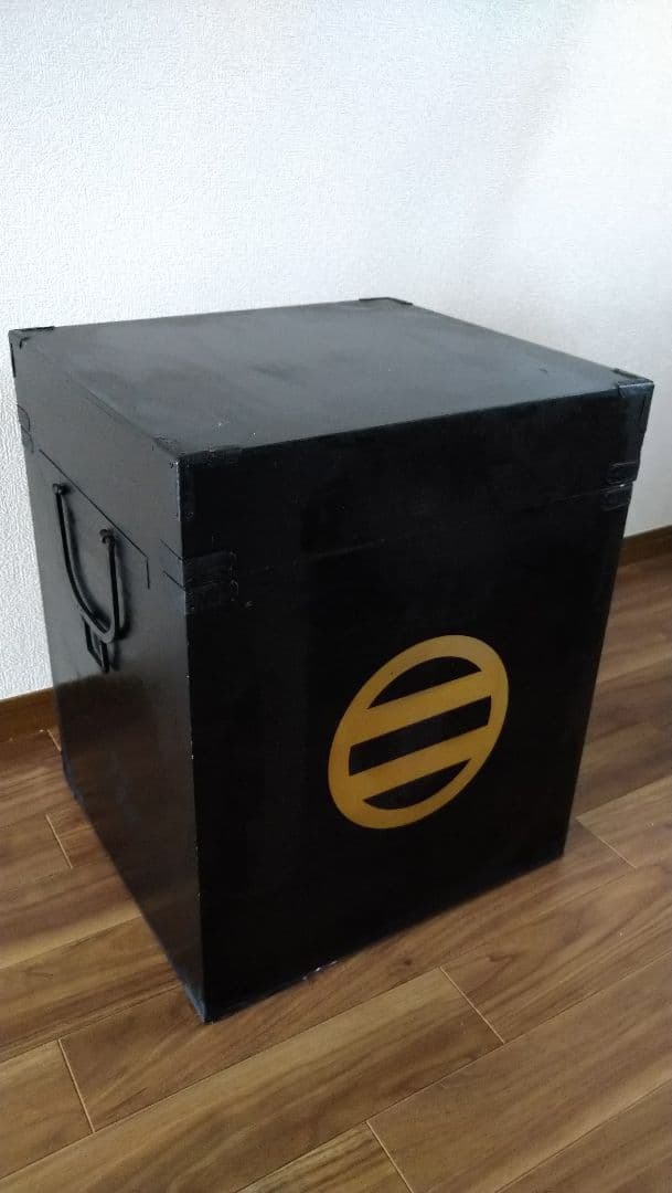 伝統的な日本の武士の甲冑等身大