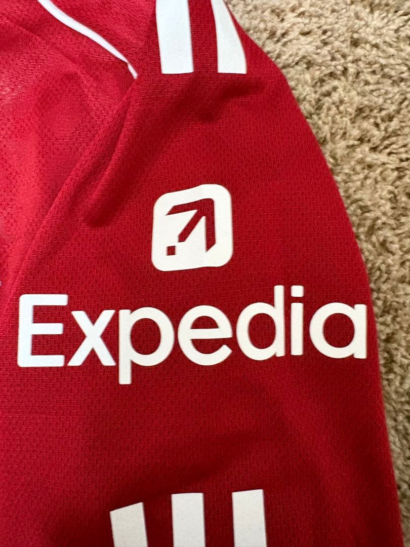 25-26 リヴァプール ヴィルツ 長袖ユニフォーム