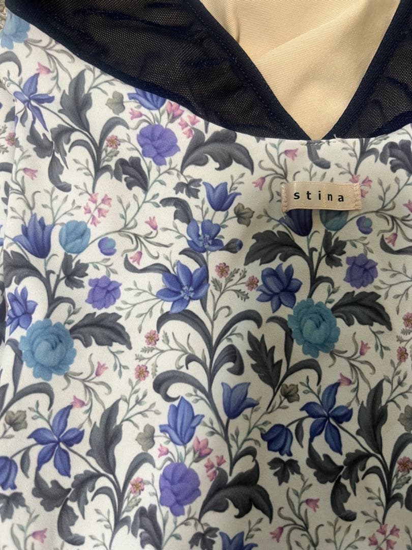 stina 花柄レオタード フレンチスリーブ　jr 120cm〜130cm