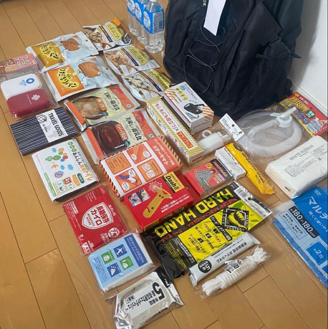 防災リュック　避難生活用品　防災セット　防災グッズ　避難セット　地震対策　備蓄