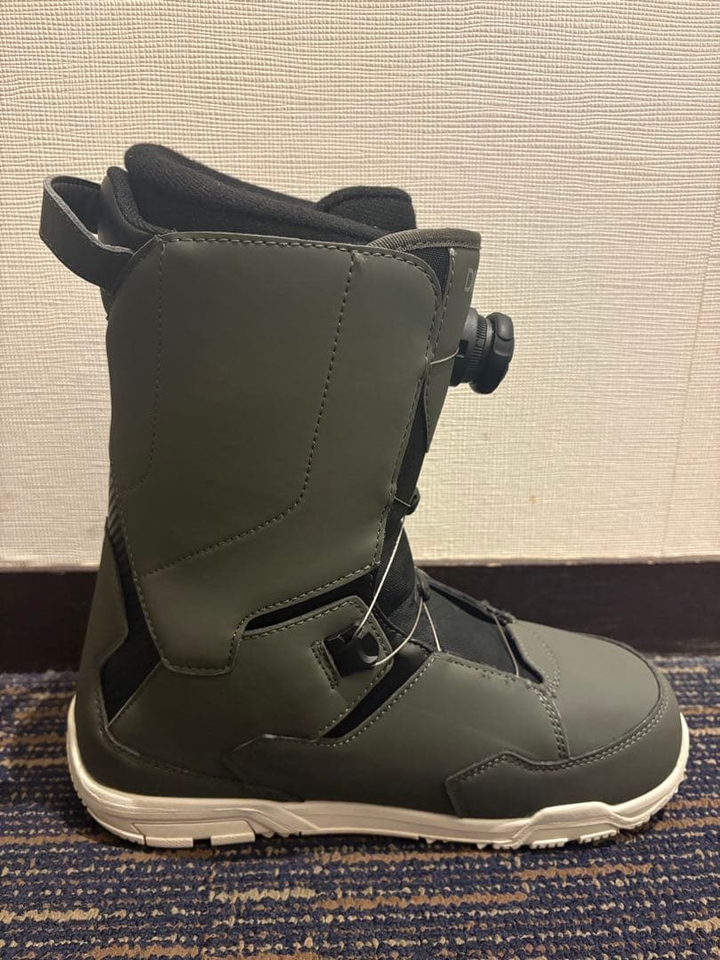 DIVISION 23 スノーボードブーツ 28.0cm