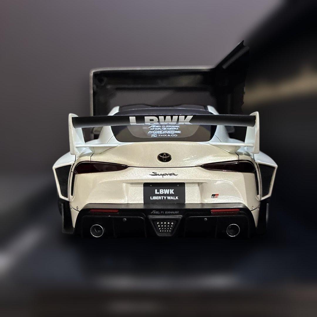 028 GRスープラ LBWK リバティウォーク仕様 1/18スケール ミニカー