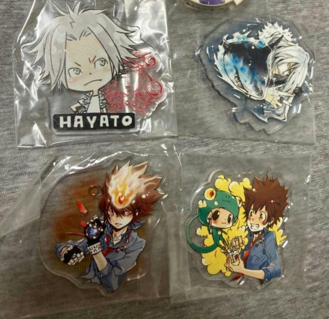 REBORN 　原作柄　アクリルバッジ　天野明展　セット