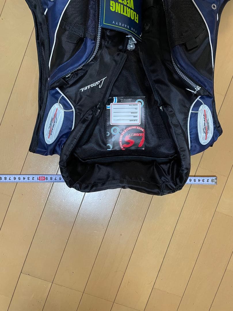 枕付　フローティングベスト