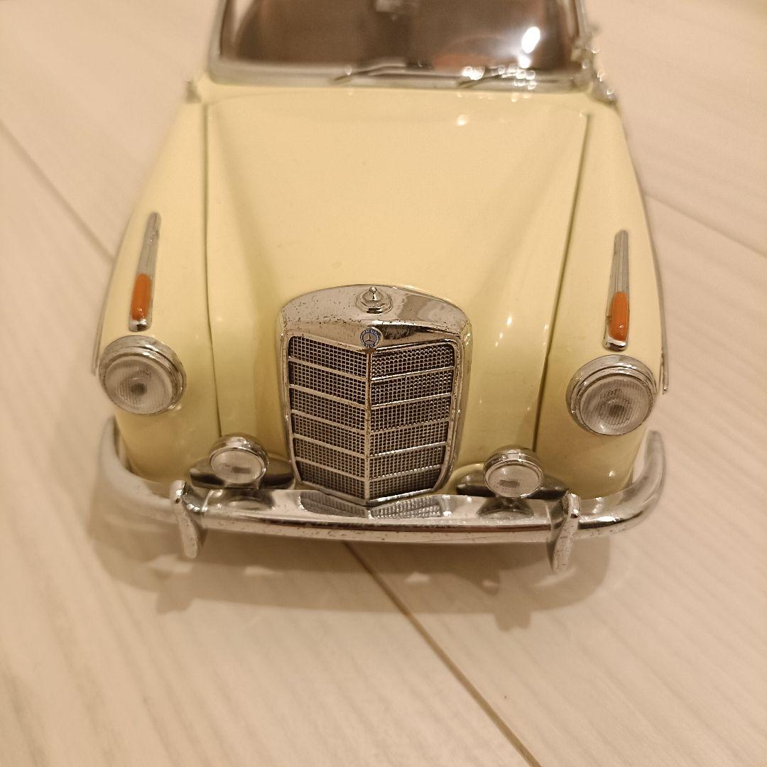 激レア サンスター製 １/18・1958 メルセデスベンツ 220SE クーペ