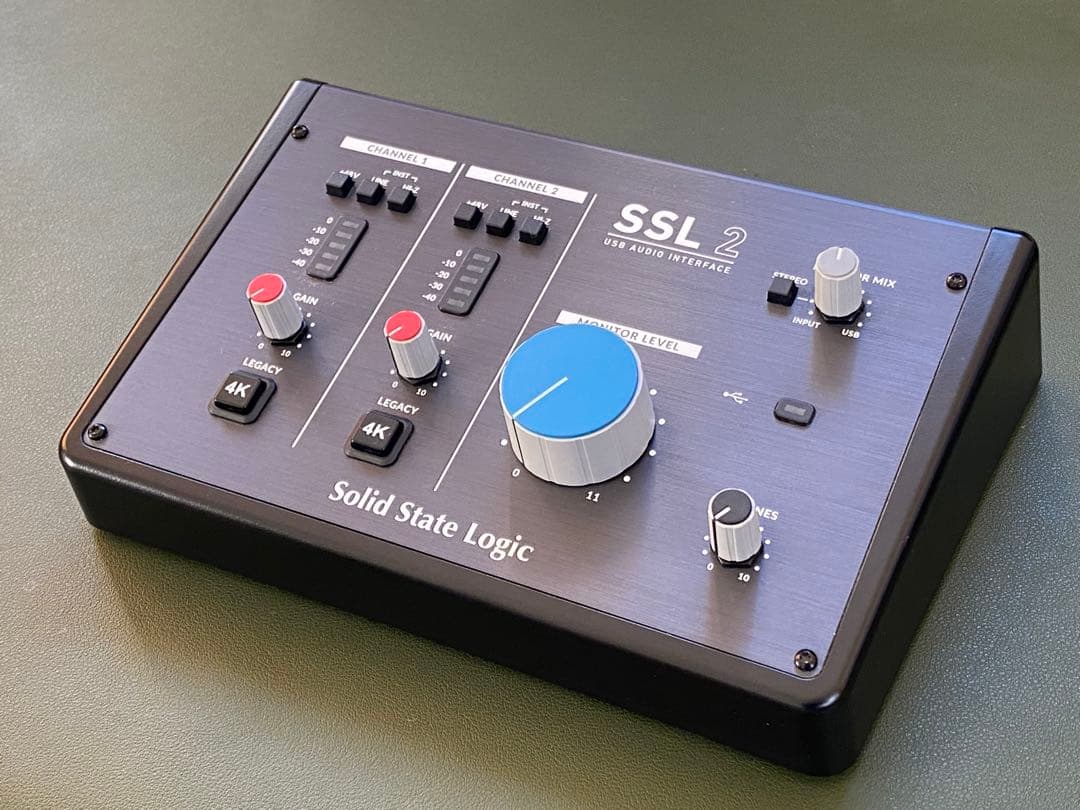 Solid State Logic SSL2 オーディオインターフェイス